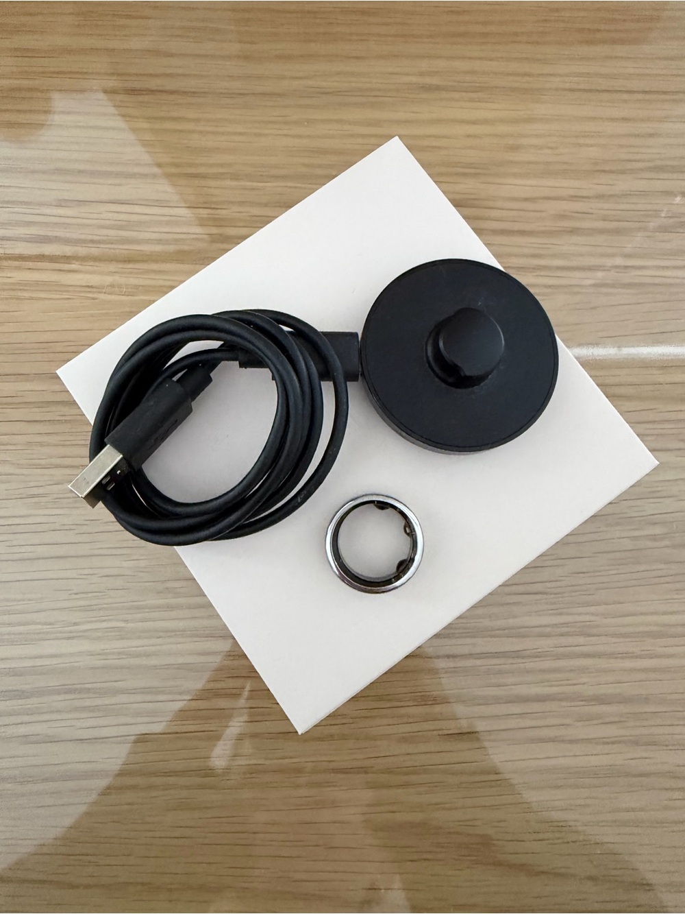 Oura Gen3 Horizon Silver US7 with Charger